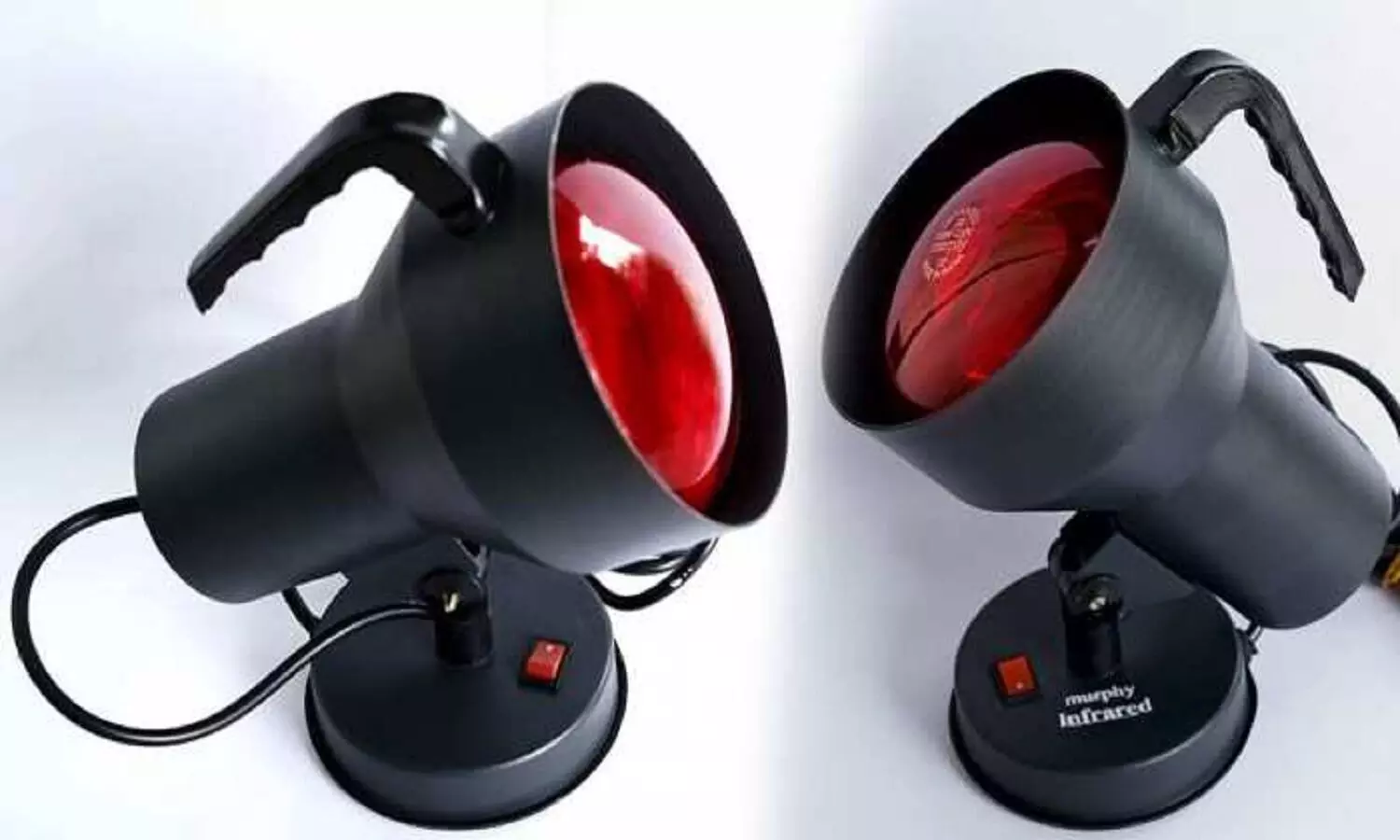 बस बल्ब जलाएं और सर्दी भगाएं, जानें Bulb वाले हीटर की कीमत और खासियत बस बल्ब जलाएं और सर्दी भगाएं, जानें Bulb वाले हीटर की कीमत और खासियत