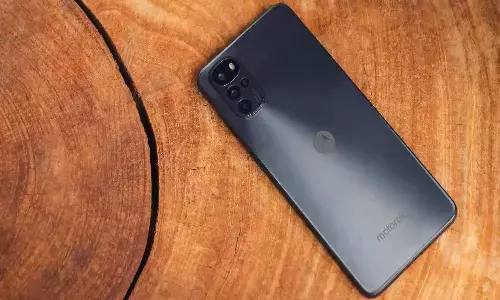 दस हजार से कम में लांच होगा Moto E13, जानें स्पेसिफिकेशन्स और फीचर्स