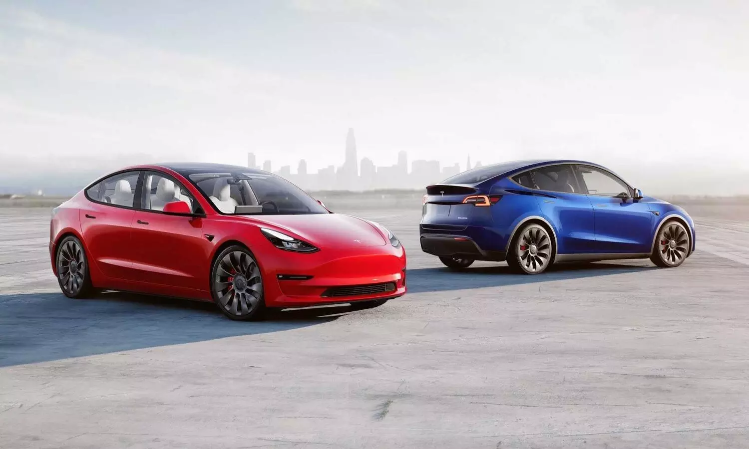 Tesla कार कितने की आती है, रेंज और टॉप स्पीड जानकर Elon Musk को सलाम करेंगे