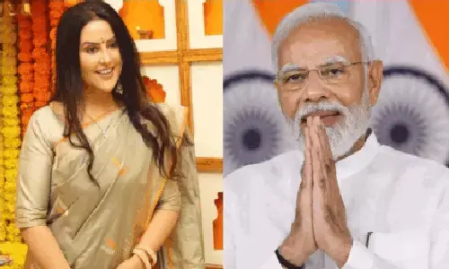 महात्मा गांधी के बाद अब प्रधानमंत्री नरेंद्र मोदी भारत के राष्ट्रपिता:- अमृता फडणवीस महात्मा गांधी के बाद अब प्रधानमंत्री नरेंद्र मोदी भारत के राष्ट्रपिता:- अमृता फडणवीस