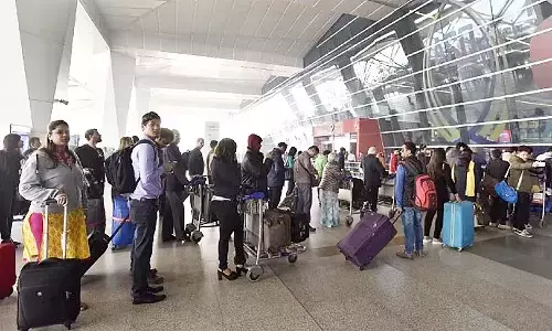 एयरपोर्ट में बगैर इलेक्ट्रॉनिक डिवाइस निकाले हो सकेगी सिक्योरिटी चेकिंग, लगेंगे नए स्कैनर