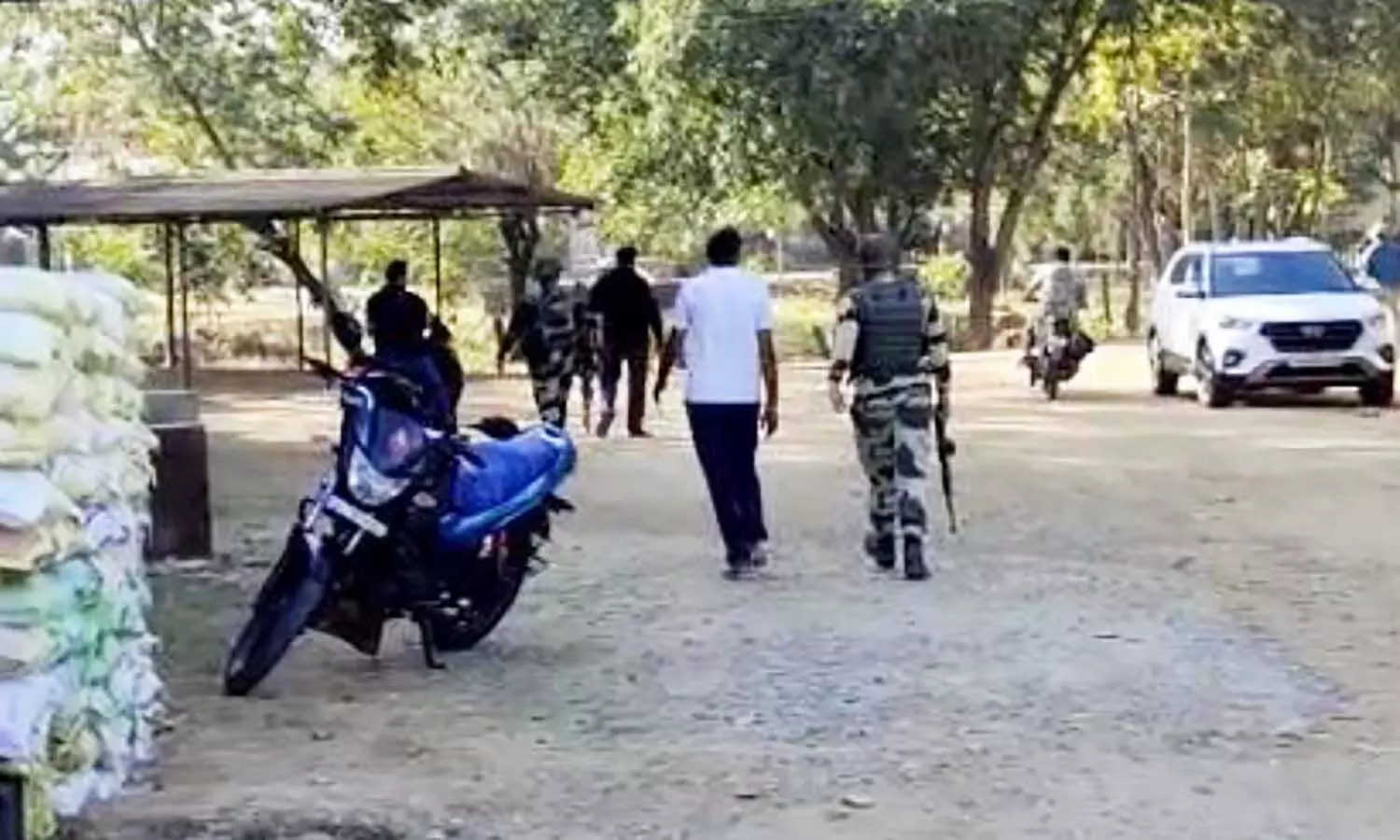 एमपी भिंड के जवान ने प्रधान आरक्षक की कर दी गोली मारकर हत्या एमपी भिंड के जवान ने प्रधान आरक्षक की कर दी गोली मारकर हत्या