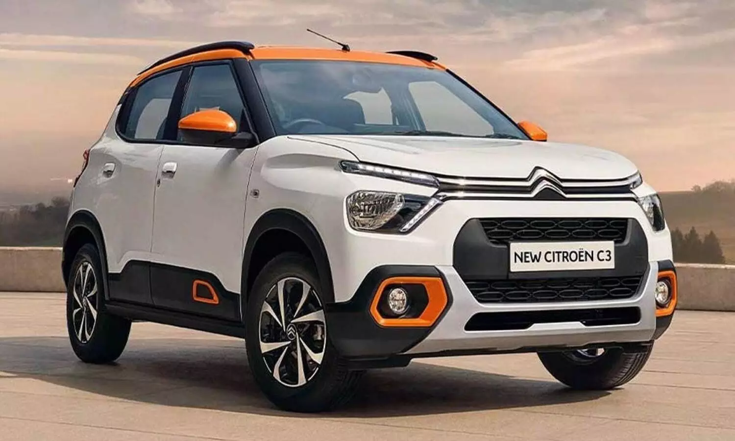 Citroen eC3 EV: चार्जिंग स्टेशन पर दिखी सिट्रोएन की सस्ती इलेक्ट्रिक कार, इस दिन होगी लांच