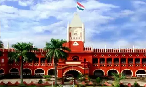 क्या शारीरिक संबंध बनाकर शादी से मुकर जाना रेप है? उड़ीसा हाईकोर्ट में बहस छिड़ गई है क्या शारीरिक संबंध बनाकर शादी से मुकर जाना रेप है? उड़ीसा हाईकोर्ट में बहस छिड़ गई है