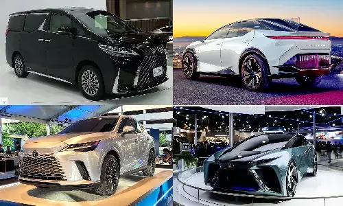 Auto Expo Luxury Cars: ऑटो एक्सपो में शोकेस हुई इन लग्जरी कार्स को देख आप दिल दे बैठेंगे Auto Expo Luxury Cars: ऑटो एक्सपो में शोकेस हुई इन लग्जरी कार्स को देख आप दिल दे बैठेंगे