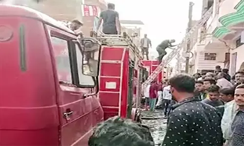 MP News: जबलपुर के रजाई कारखाने में लगी आग, पांच वर्षीय मासूम समेत जिंदा जल गई मां