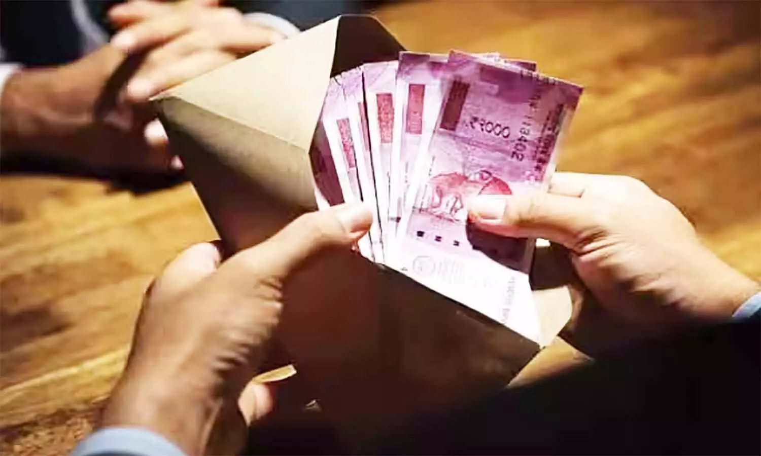 MP MLA Salary Revision: मध्यप्रदेश में विधायकों के लिए खुशखबरी, बढ़ेगा 40 हजार रुपए वेतन भत्ता