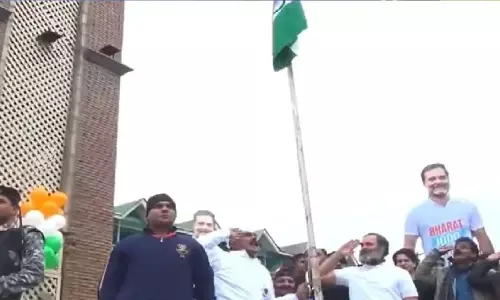 भारत जोड़ो यात्रा एक दिन पहले ही ख़त्म! श्रीनगर में राहुल के तिरंगा फहराने के बाद Bharat Jodo Yatra का समापन हो गया