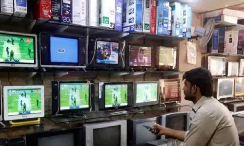 केंद्र सरकार की टीवी चैनलों को एडवाइजरी! हर दिन आधे घंटे के लिए एक खास कार्यकम दिखाना होगा