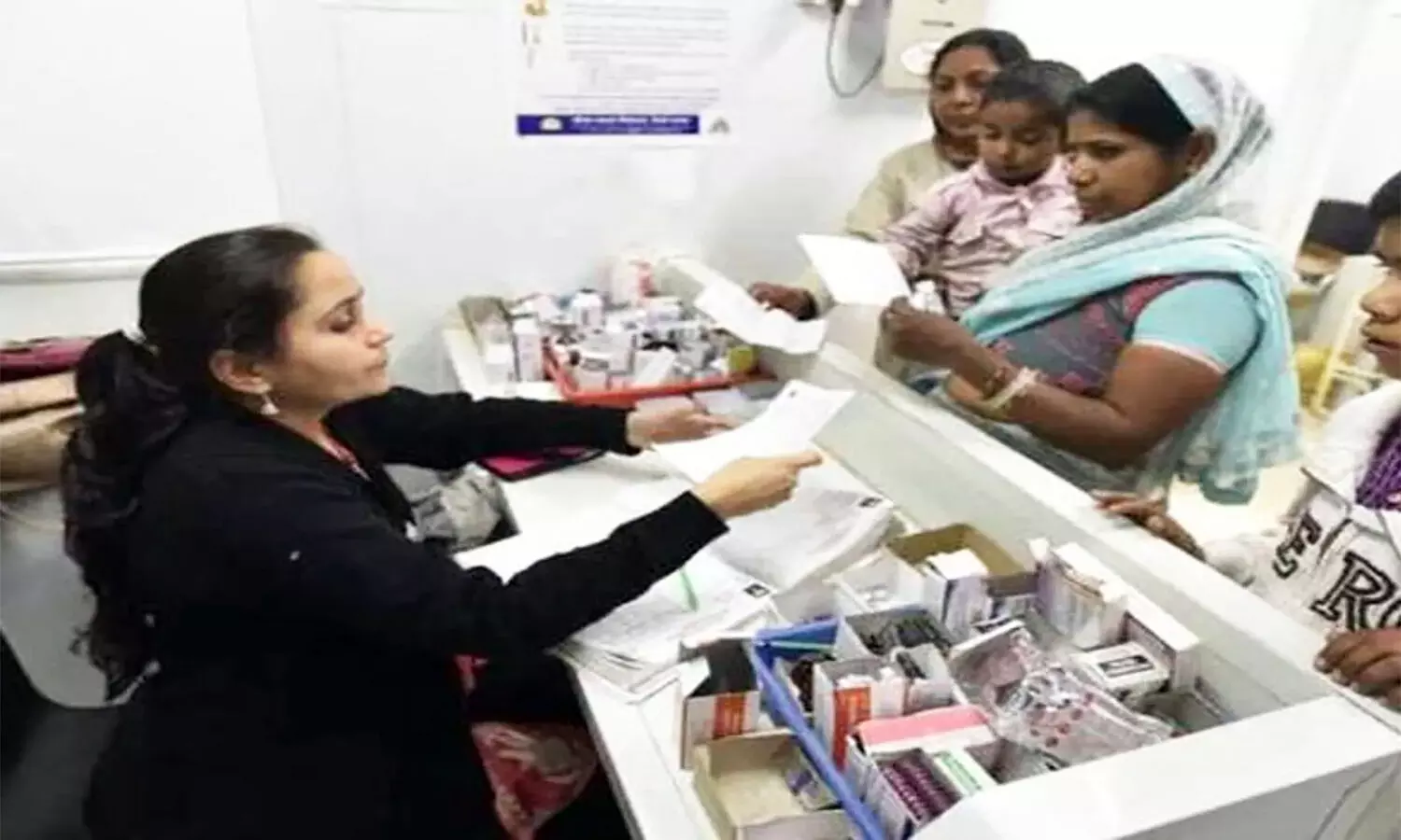 एमपी में 13 माह के भीतर खोलने होंगे 605 संजीवनी क्लीनिक, नहीं तो राशि हो जाएगी लैप्स एमपी में 13 माह के भीतर खोलने होंगे 605 संजीवनी क्लीनिक, नहीं तो राशि हो जाएगी लैप्स