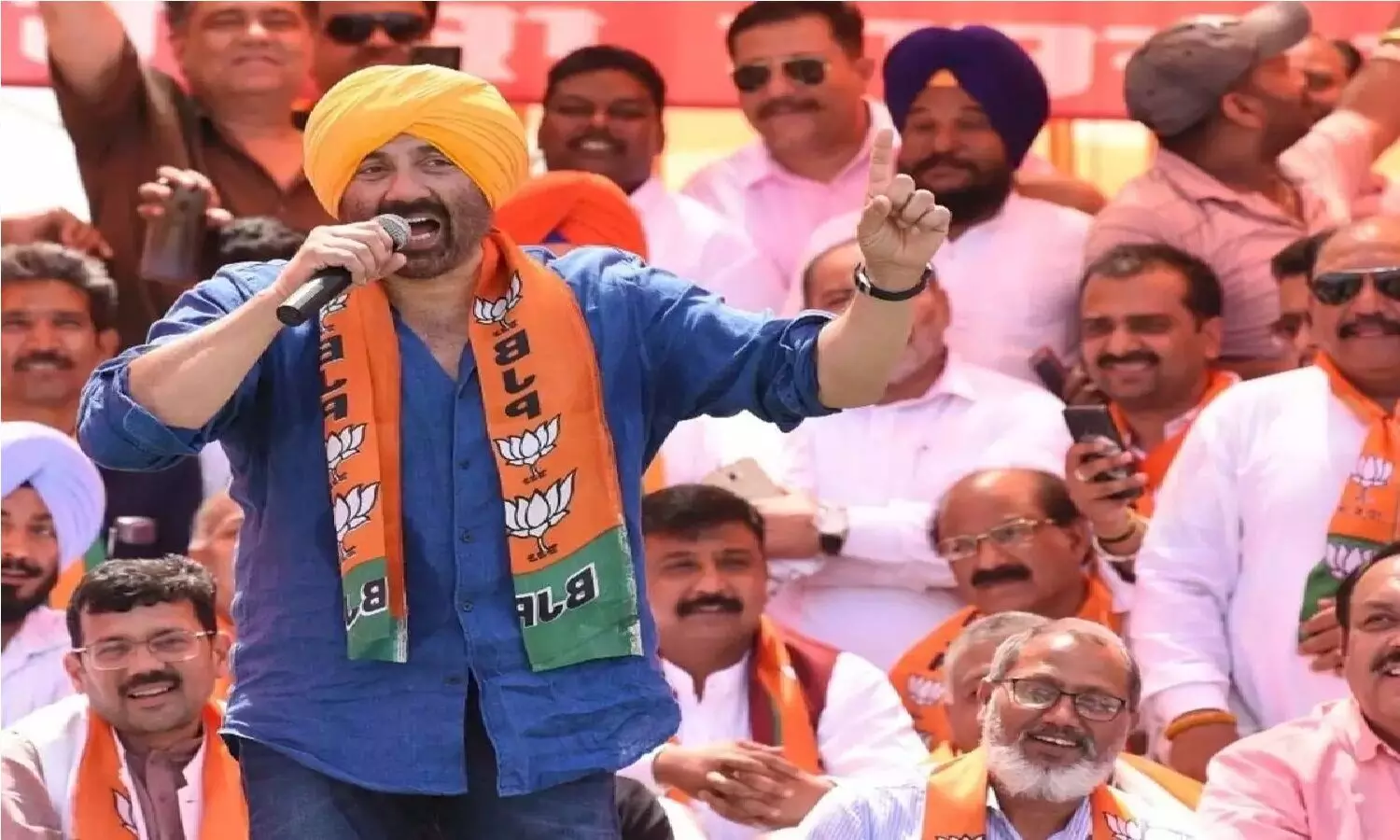 सनी देओल से छीन ली जाएगी सांसद होने की सदस्य्ता! एक भी बार अपने क्षेत्र में नहीं गए | Membership of MP will be taken away from Sunny Deol! never visited His