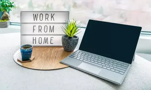 Work From Home Jobs: घर बैठकर करें जाॅब, वर्क फ्राम होम से यह कंपनियां दे रहीं 15 हजार रुपए तक सैलरी