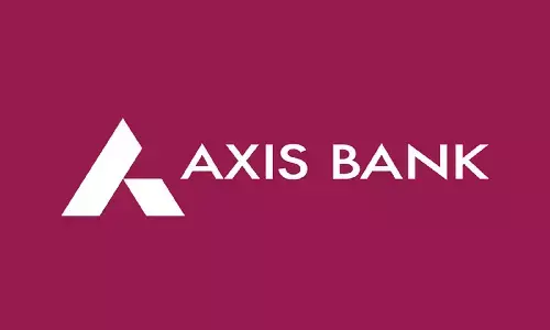 Axis Bank ग्राहकों के लिए बुरी खबर! बैंक ने लोन महंगा कर दिया, जानें नया इंटरेस्ट रेट