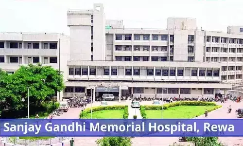 Rewa News: रिटायर्ड फौजी ने राइफल से खुद पर किया फायर, हालत गंभीर Rewa News: रिटायर्ड फौजी ने राइफल से खुद पर किया फायर, हालत गंभीर