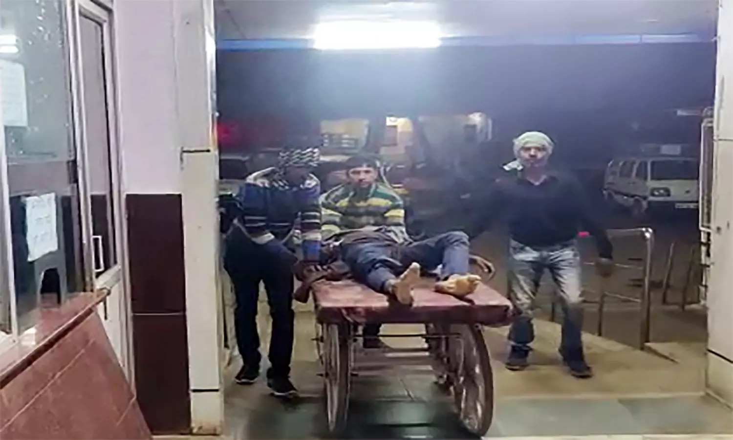 एमपी के शिवपुरी में बारातियों के बीच घुस गई बोलेरो, तीन लोगों की मौके पर मौत