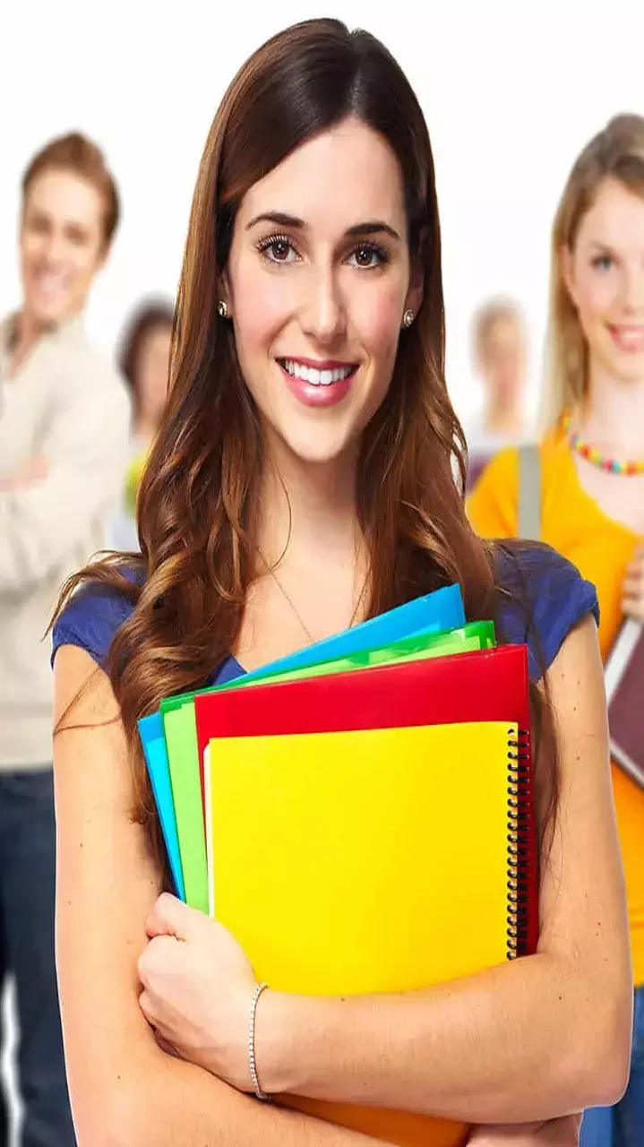 आशीर्वाद योजना के तहत बेटियों को मिलती है 51,000 रुपये की सहायता, जानें लाभ