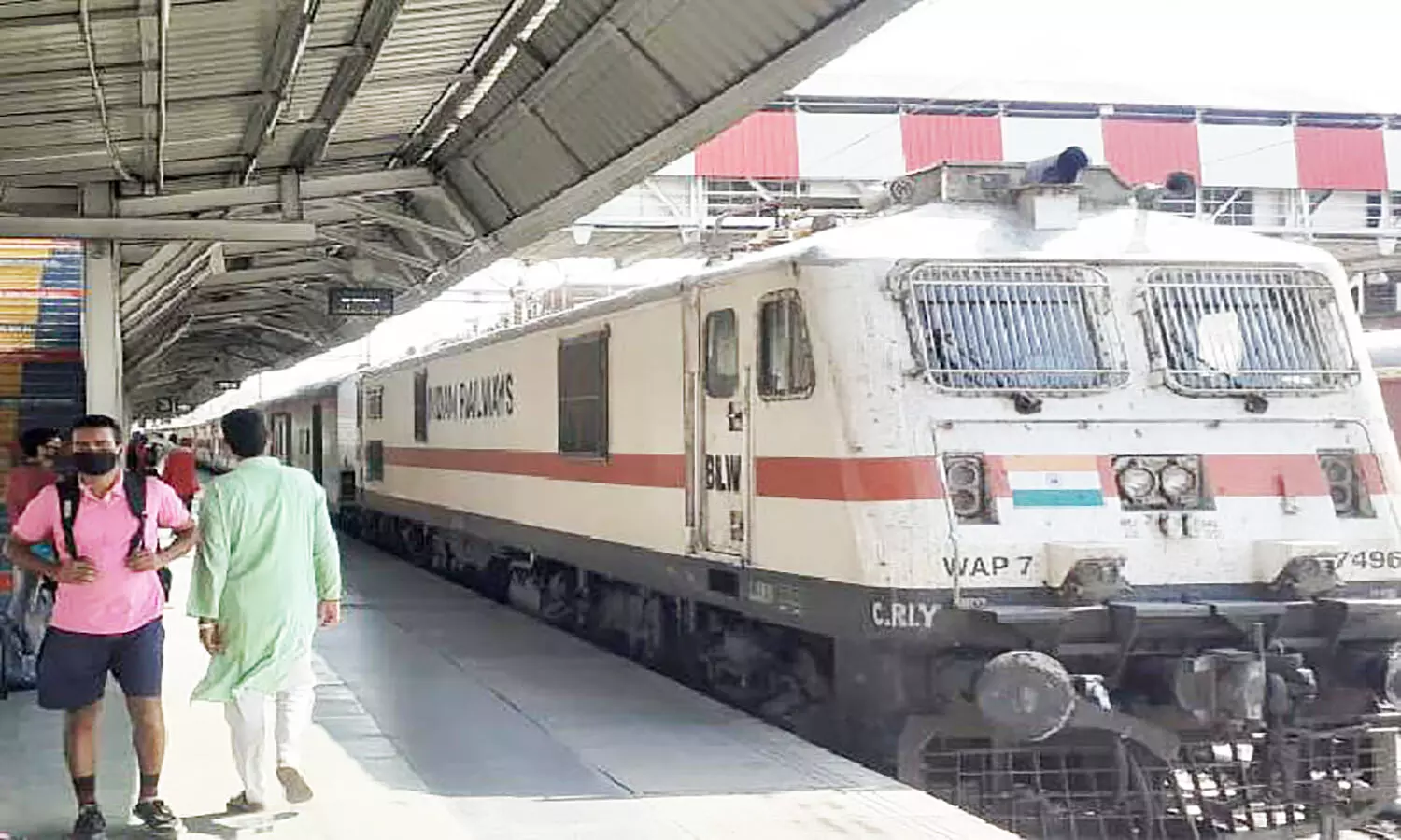 Holi Special Trains: एमपी से बिहार, यूपी व महाराष्ट्र जाने वाले यात्रियों को राहत, चलाई जाएंगी दो होली स्पेशल ट्रेनें
