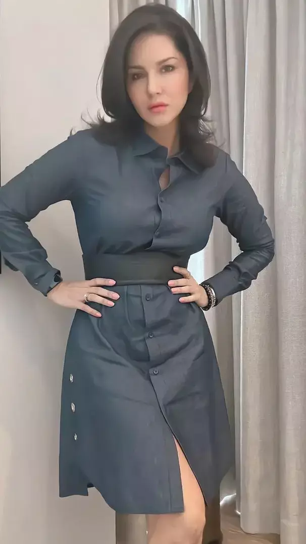 Sunny Leone दिखीं बला की खूबसूरत, देखें Pics