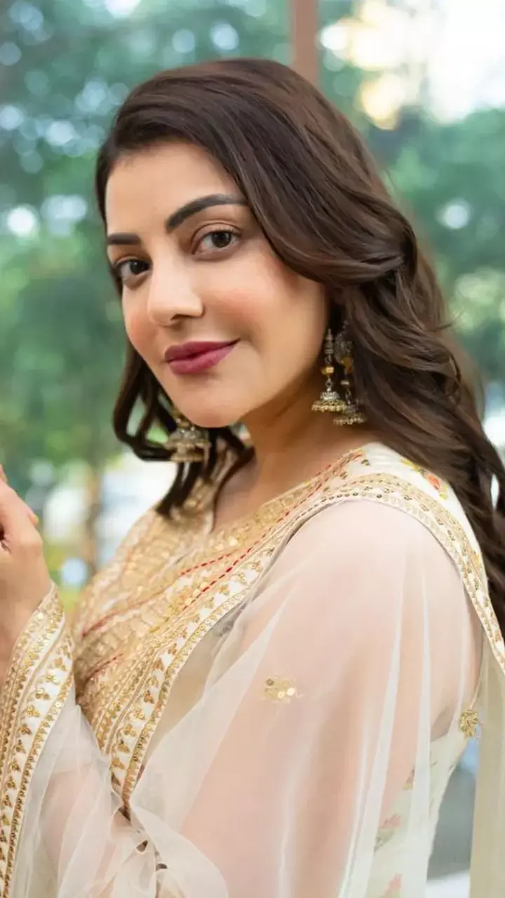 Kajal Aggrawal इंडियन आउटफिट में दिखीं खूबसूरत, देखें Pics