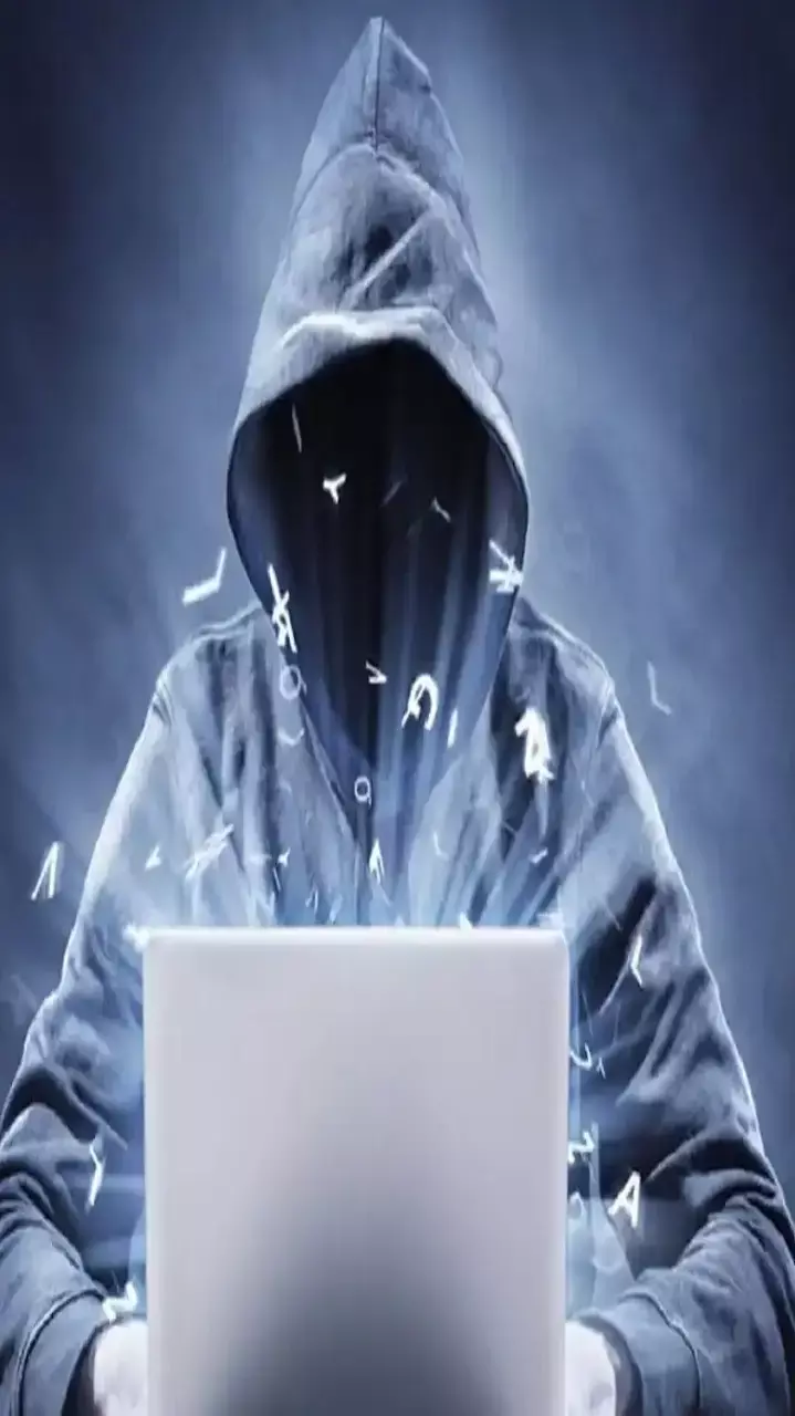 ऑनलाइन फ्रॉड से बचाएंगे ये तरीके, जानिए