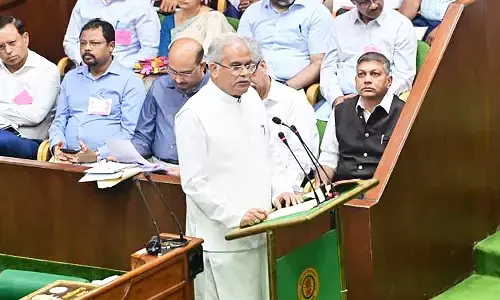 नागरिको के लिए खुशखबरी! सरकार ने दिया होली गिफ्ट, लाखो बेरोजगारों को ₹2500 भत्ता तो वहीं हजारो आंगनबाड़ी कार्यकर्ताओं के मानदेय में हुई बढ़ोत्तरी नागरिको के लिए खुशखबरी! सरकार ने दिया होली गिफ्ट, लाखो बेरोजगारों को ₹2500 भत्ता तो वहीं हजारो आंगनबाड़ी कार्यकर्ताओं के मानदेय में हुई बढ़ोत्तरी