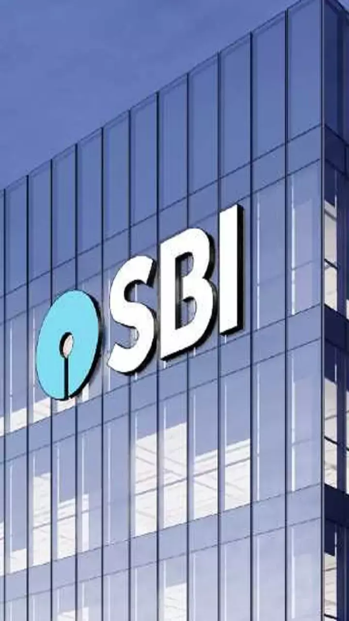 SBI का होम लोन आज से होगा महंगा,  जानें किन ग्राहक पर होगा असर