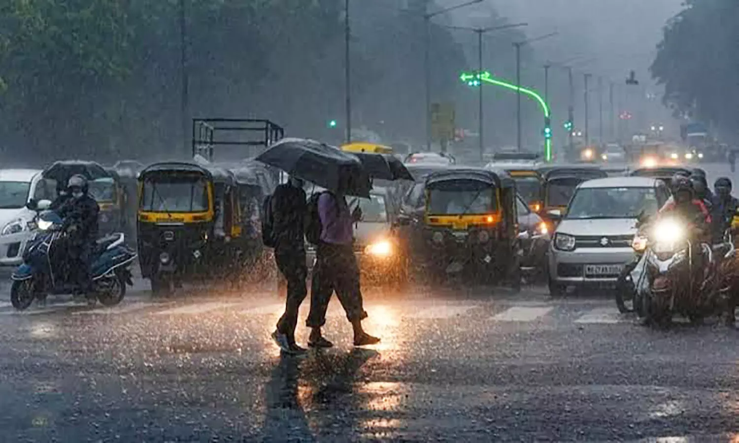 MP Weather: अगले 3 दिनों तक इन 10 जिलों में बरसेंगे बादल, मौसम विभाग ने जारी किया अलर्ट