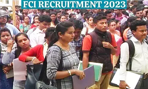 FCI में AGM सहित अन्य पदों पर निकली वैकेंसी, कब तक कर सकेंगे अप्लाई जान लें FCI में AGM सहित अन्य पदों पर निकली वैकेंसी, कब तक कर सकेंगे अप्लाई जान लें