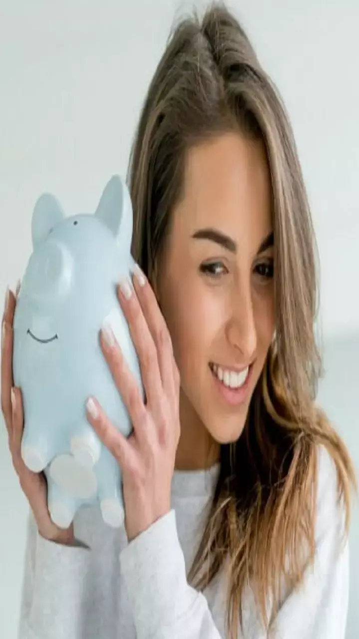 7th Pay Commission: 4% बढ़ गया महंगाई भत्ता, जानिए कितना बढ़ेगा वेतन