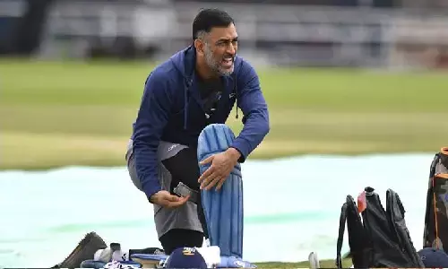 क्रिकेट से सन्यास लेने के बाद एमएस धोनी का सोर्स ऑफ़ इनकम क्या है? इतना टैक्स दिया है कि जानकर आपकी बुद्धि खुल जाएगी