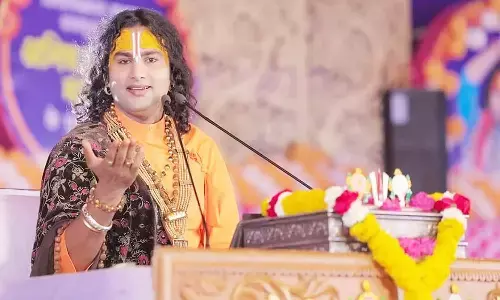 इंदौर में कथावाचक अनिरुद्धाचार्य महाराज को बम से उड़ाने दी धमकी, एक करोड़ रुपए की डिमांड