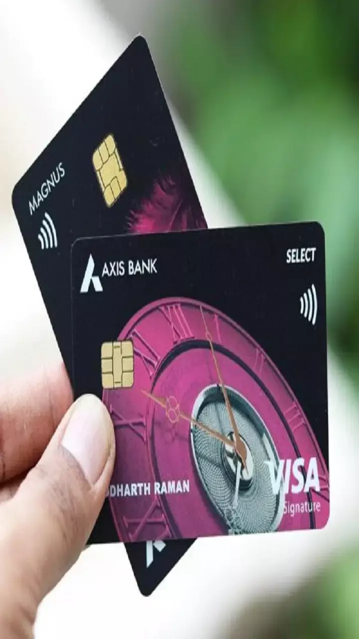 Axis BANK के ग्राहक भी क्रेडिट कार्ड से  कर सकेंगे UPI पेमेंट, देखें प्रोसेस