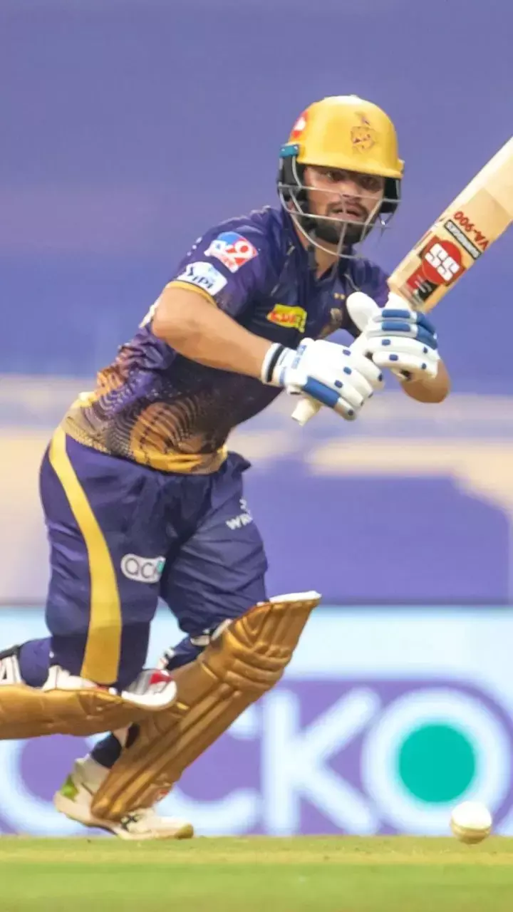 IPL 2023: कौन है Rinku Singh? जिसने एक ओवर में 6,6,6,6,6 मारे