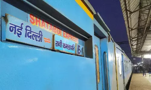 रेलवे की सौगात! एमपी के बीना स्टेशन को मिला शताब्दी एक्सप्रेस का ठहराव रेलवे की सौगात! एमपी के बीना स्टेशन को मिला शताब्दी एक्सप्रेस का ठहराव