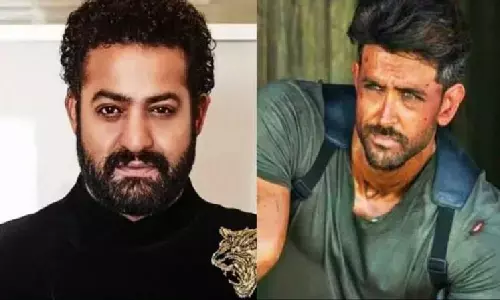 War 2 के लिए Jr NTR 100 करोड़ रुपए चार्ज कर रहे, तो ऋतिक रोशन कितनी फीस लेंगे?