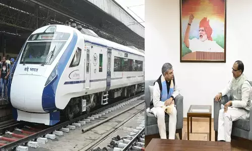रीवा-इंदौर वंदे भारत एक्सप्रेस की चर्चाओं के बीच CM शिवराज ने की रेल मंत्री वैष्णव से भेंट, जानें क्या है अपडेट?