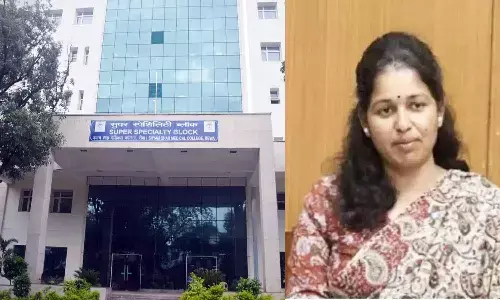 रीवा के सुपर स्पेशलिटी अस्पताल पहुंचे कलेक्टर और एसपी, व्यवस्था दुरुस्त रखने दिए निर्देश रीवा के सुपर स्पेशलिटी अस्पताल पहुंचे कलेक्टर और एसपी, व्यवस्था दुरुस्त रखने दिए निर्देश