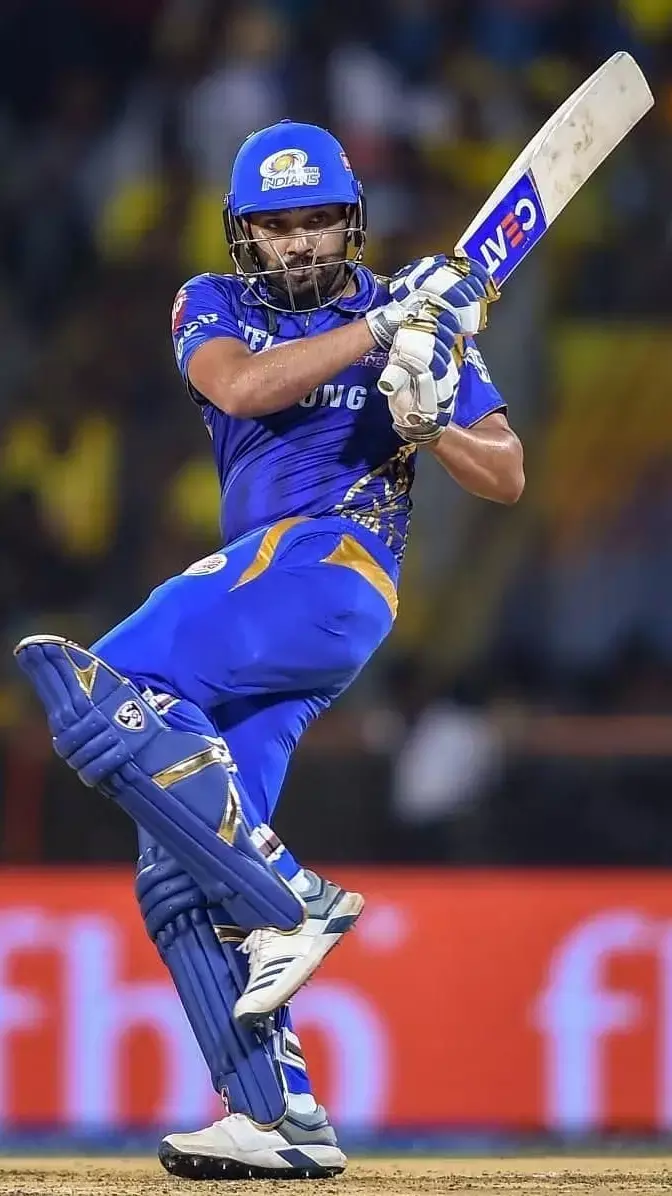 IPL में 250 छक्के जड़ने वाले पहले भारतीय बने Rohit Sharma