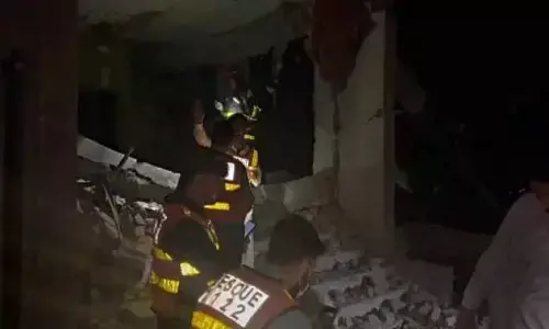 पाकिस्तान के आतंकवाद निरोधी विभाग में आतंकी हमला! 12 पुलिसकर्मियों की मौत पाकिस्तान के आतंकवाद निरोधी विभाग में आतंकी हमला! 12 पुलिसकर्मियों की मौत