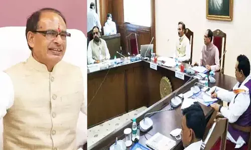 MP Cabinet Meeting: दतिया से भोपाल और खजुराहो के लिए शुरू होगी हवाई सेवा, शिवराज कैबिनेट बैठक में यह लिए गए निर्णय
