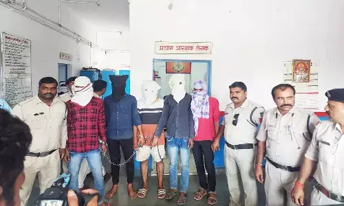 एमपी सतना में व्यापारी के गले में बका अड़ाकर की थी लूट, पांच आरोपी गिरफ्तार, अन्य वारदातों का भी उगला राज