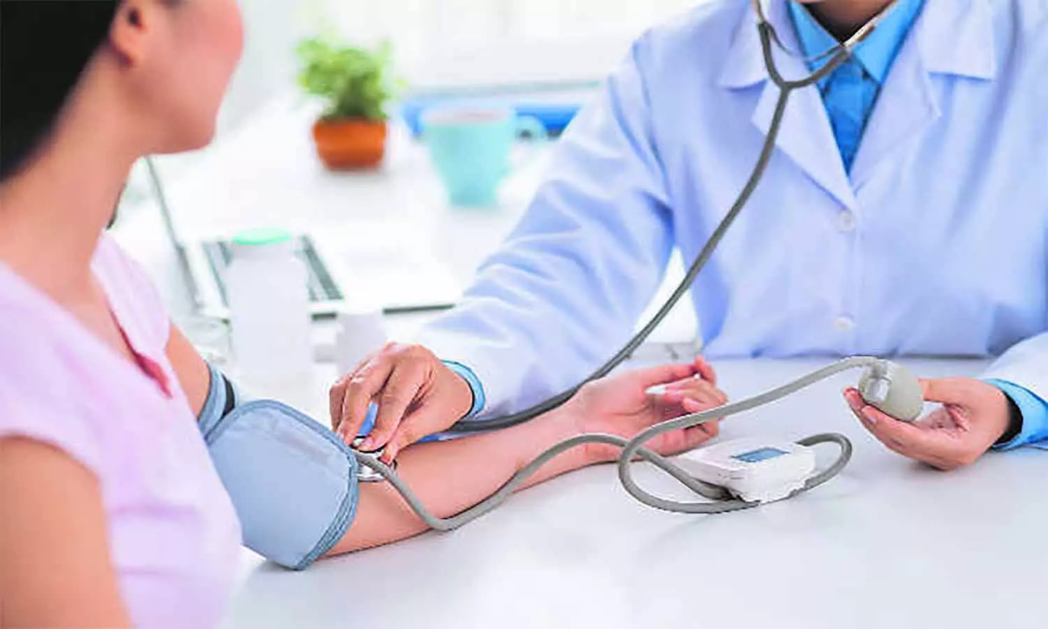 एमपी के सरकारी अस्पतालों का हाल बेहाल, विशेषज्ञ डॉक्टरों के 68 फीसदी पद हैं खाली