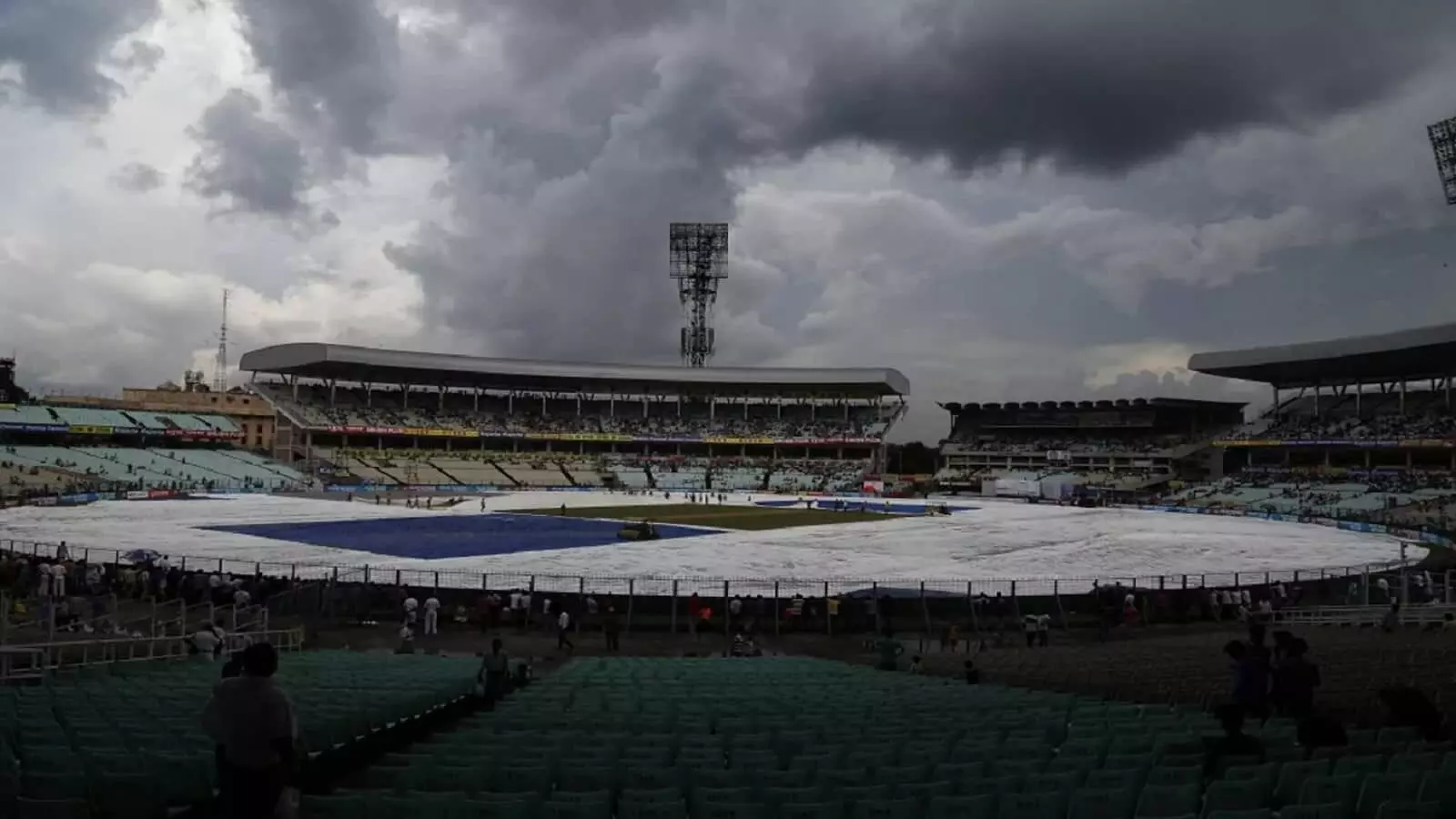 Eden Gardens ​Pitch Report KKR VS RR: क्या साइक्लोन मोचा आज के मैच में कर देगा लोचा!