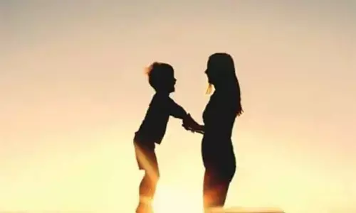 एमपी की निर्दयी मां ने ढाई साल के मासूम को सात जगह चाकू से काटा, यह रही वजह एमपी की निर्दयी मां ने ढाई साल के मासूम को सात जगह चाकू से काटा, यह रही वजह