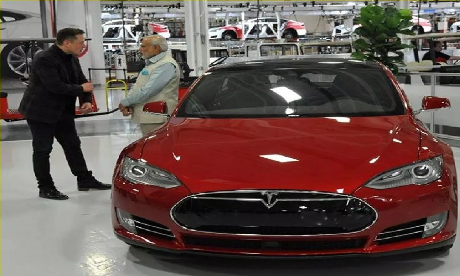 Tesla Manufacturing In India: इंडिया में होगी टेस्ला कार की मैन्युफैक्चरिंग! Elon Musk की टीम ने भारत सरकार के साथ मीटिंग की