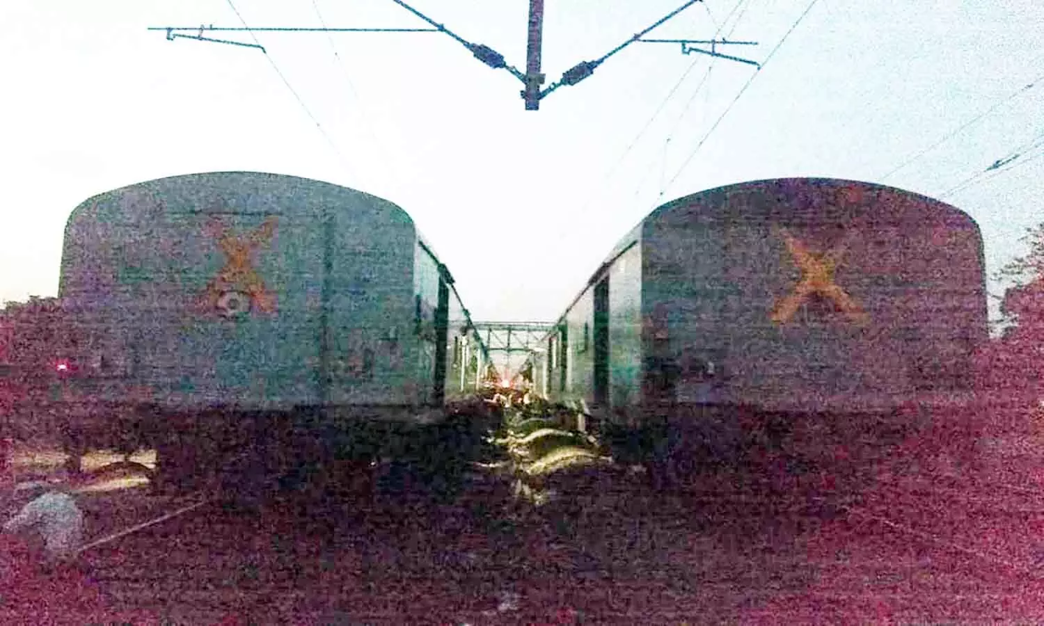 Railway News: रीवा इंटरसिटी ट्रेन का स्लीमनाबाद में फेल हुआ इंजन, यात्रियों की हुई फजीहत