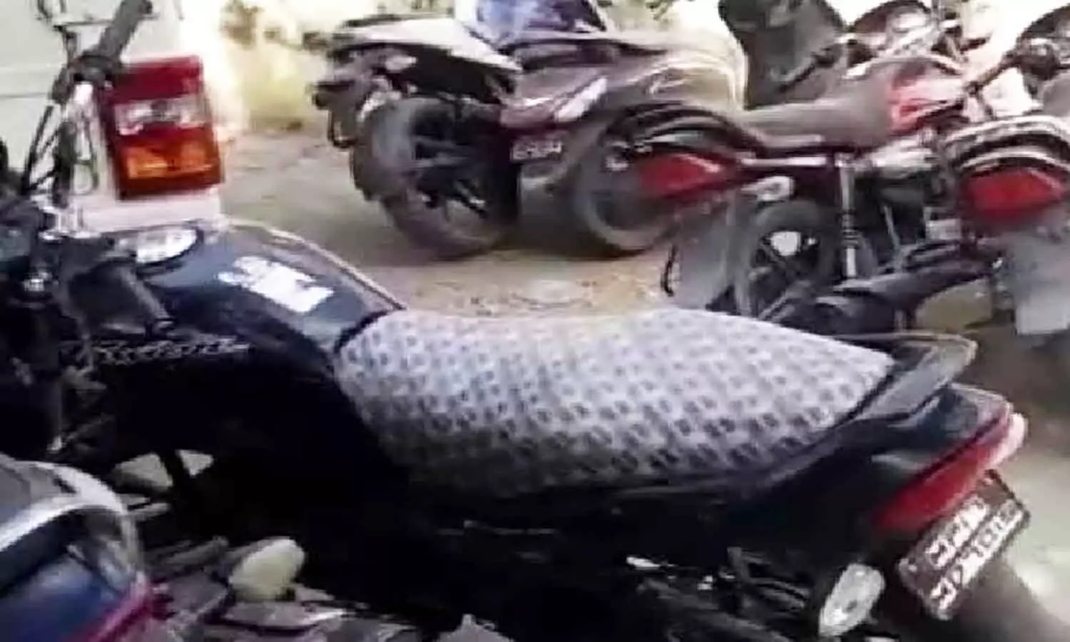 रीवा में पकड़ी गई बाइक चोरों की गैंग, चेचिस व इंजन नंबर मॉडिफाई कर बेच देते थे