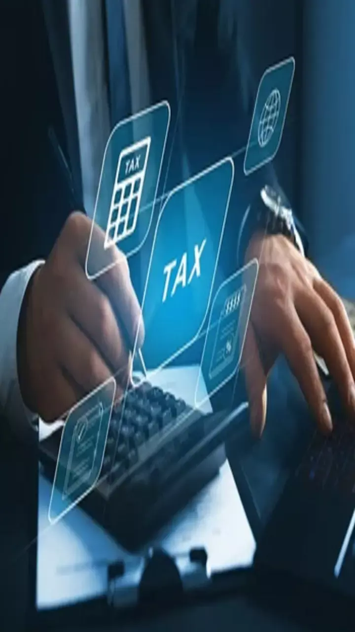 ऑनलाइन गेम की कमाई पर इस तारीख से लगेगा टैक्स, देखें यहां