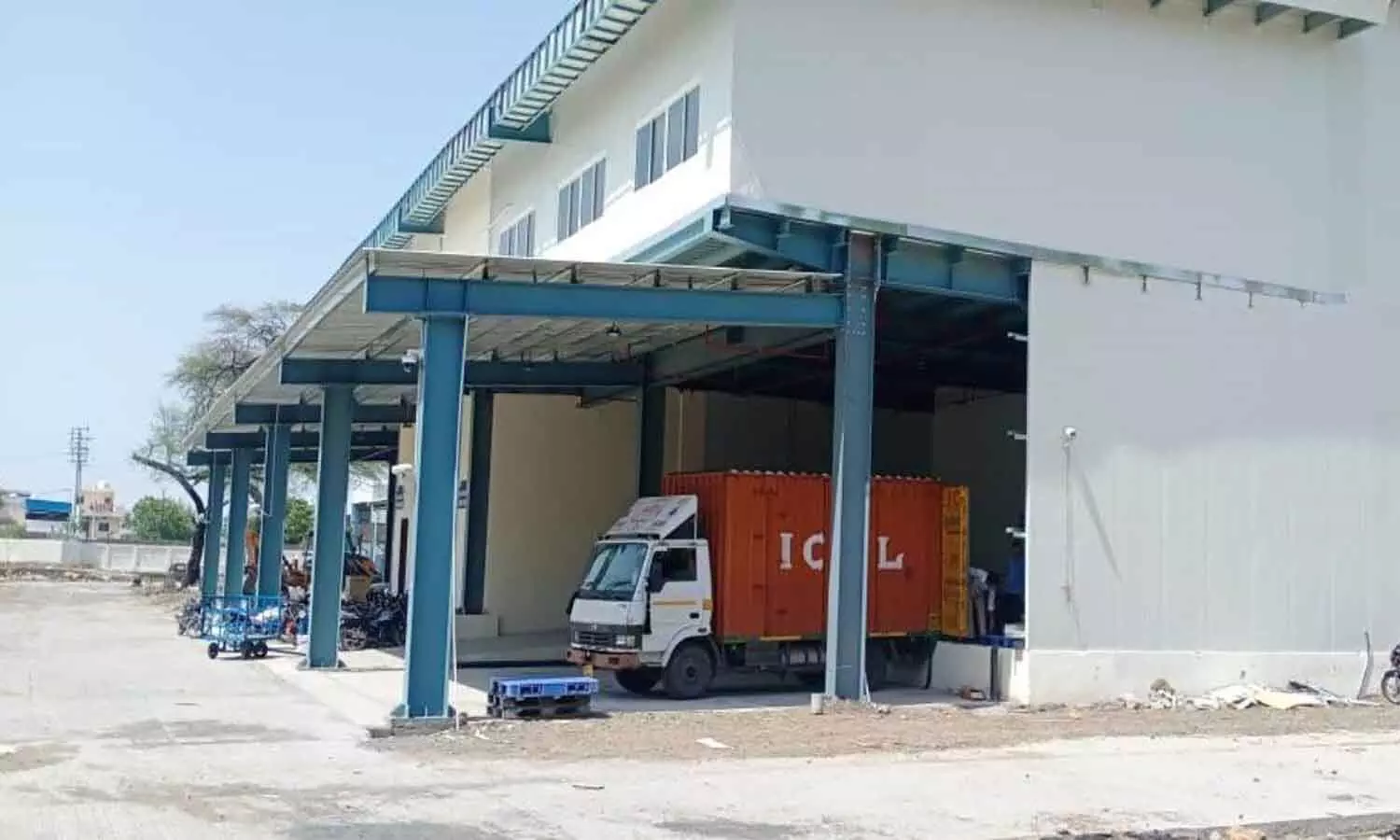 Indore Airport Cargo Terminal: एमपी के इंदौर में निर्यात को लगे पंख, हवाई मार्ग से पहले की अपेक्षा अब चार गुना अधिक भेजा जा सकेगा सामान