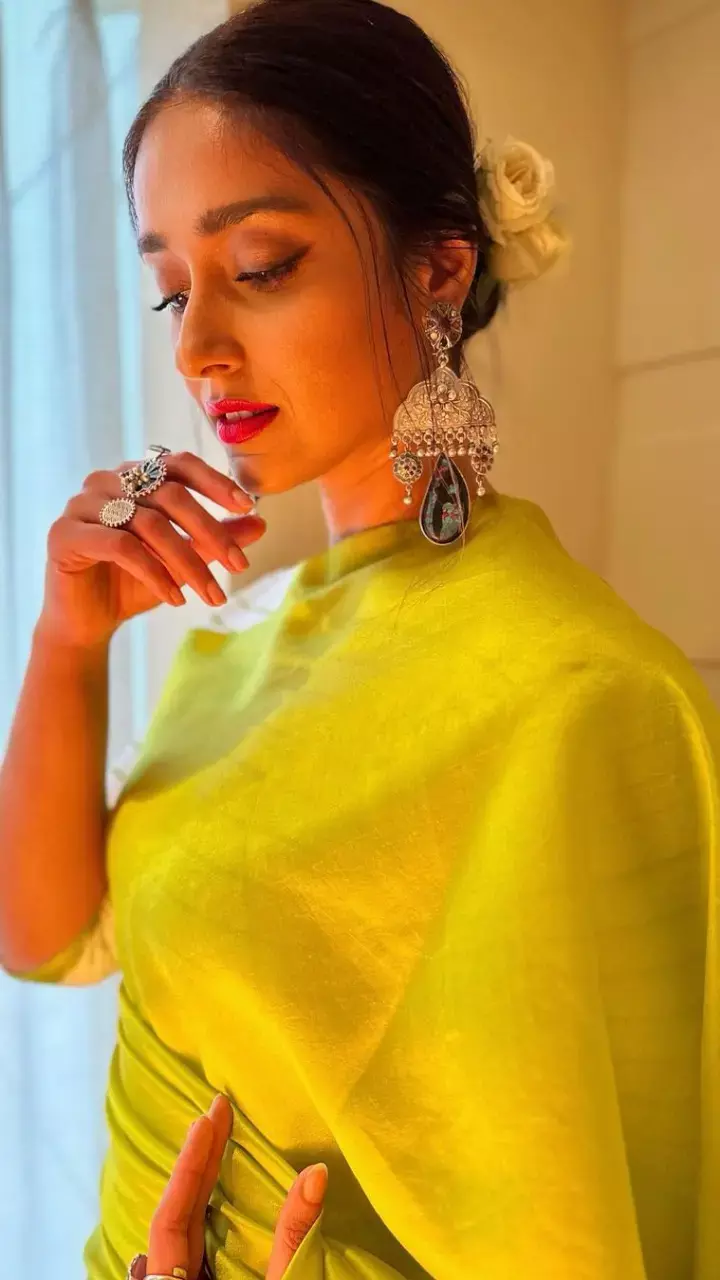 Ileana DCruz ने प्रेग्नेंसी के बाद पहली बार बॉयफ्रेंड संग शेयर की फोटो